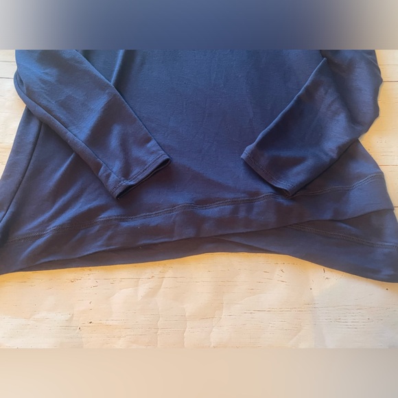 Green Envelope Medium Blue Navy Pullover hooded light weight Fall essential - Picture 7 of 9